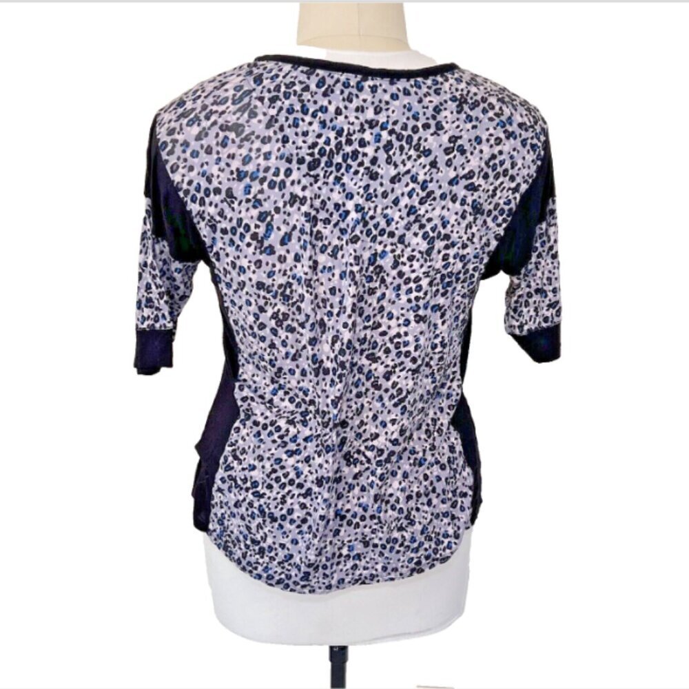 DKNY | Black Grey Blue Cheetah Side Panel Henley - Picture 5 of 8